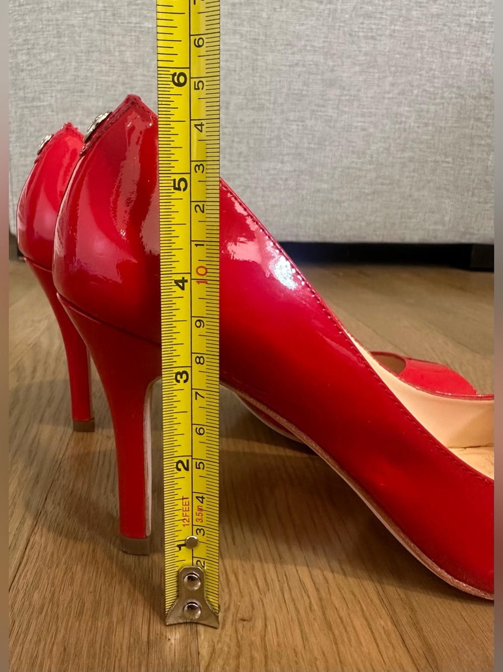 Red Patent Leather Open-Toe Pumps, glossy shine, size 9 - Picture 10 of 12